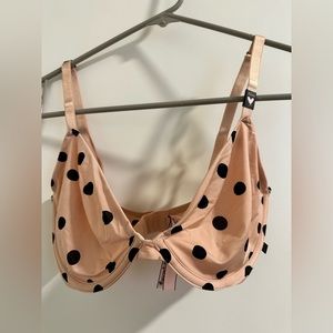 Victoria’s Secret bra